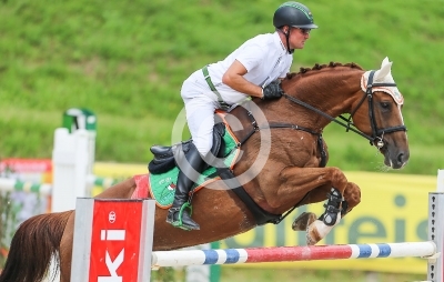 Springreiten