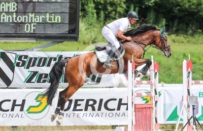Springreiten
