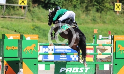 Springreiten