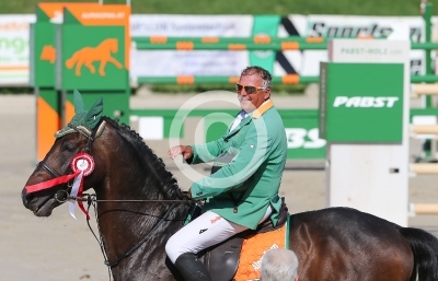 Springreiten