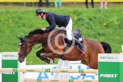 Springreiten
